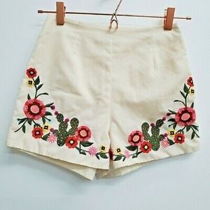 Gianni Bini shorts NWOT